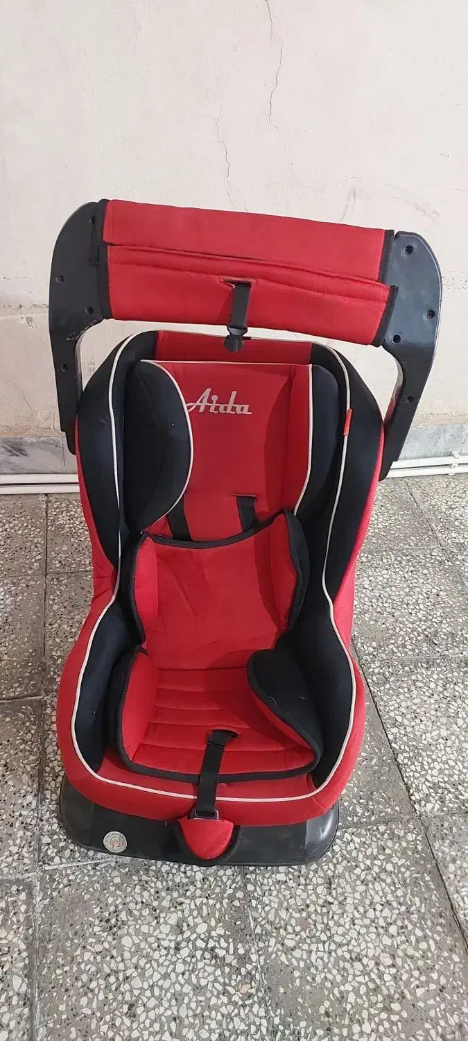 صندلی ماشین|تخت و صندلی بچه|بیرجند, |دیوار