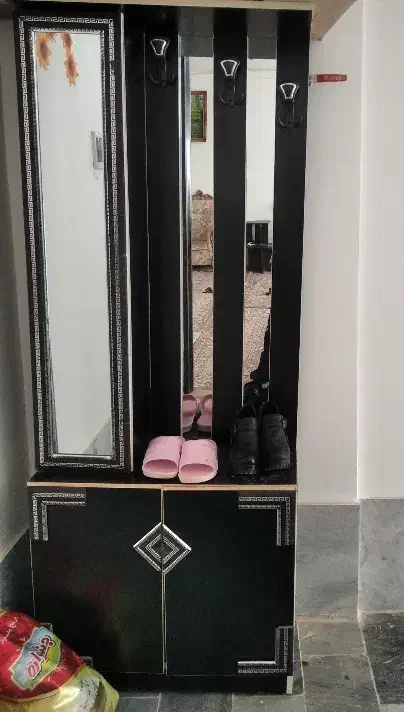 جاکفشی ایستاده مشکی|جاکفشی، کمد، دراور|نورآباد, |دیوار