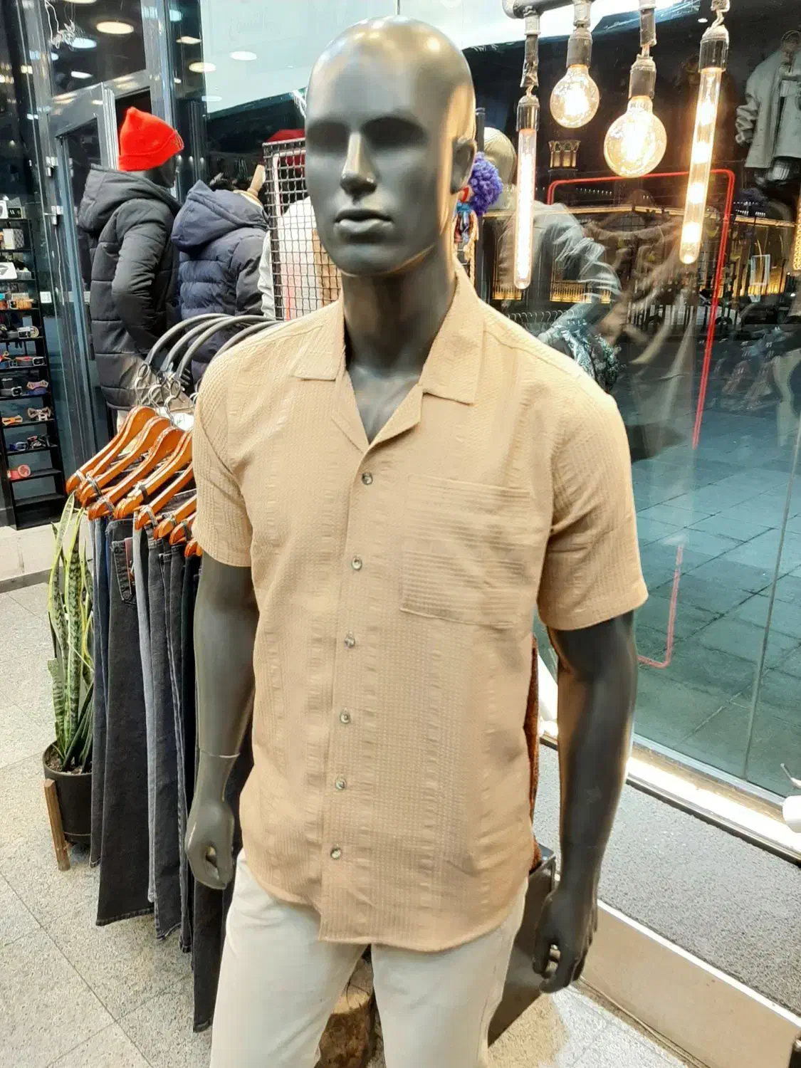 ۶ عدد مانکن مردانه-چوب لباسی-آینه قدی|فروشگاه و مغازه|تبریز, |دیوار