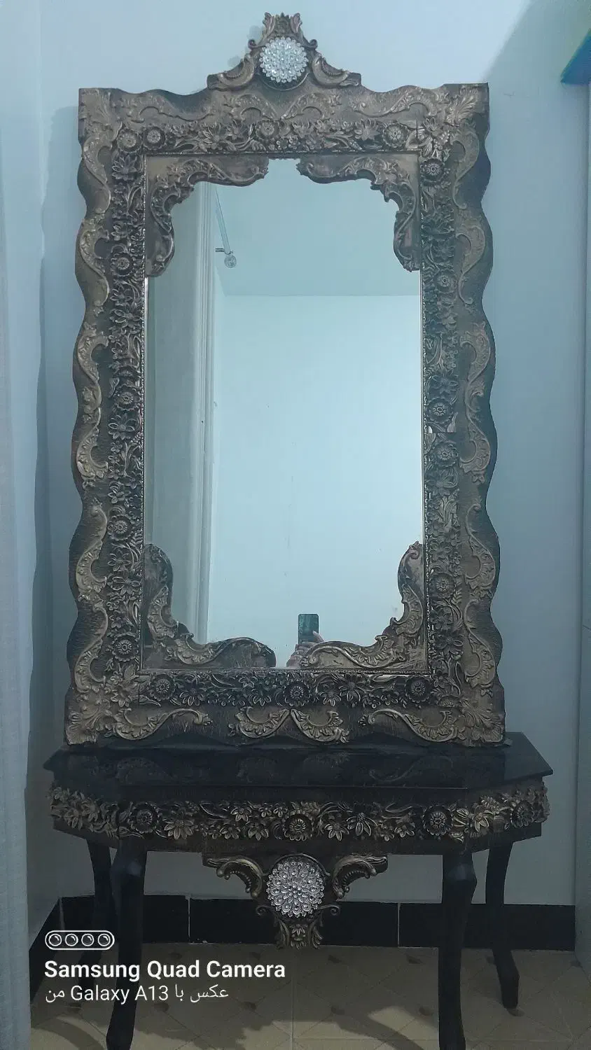 اینه شمعدون|آینه|محمدشهر, محمدشهر|دیوار