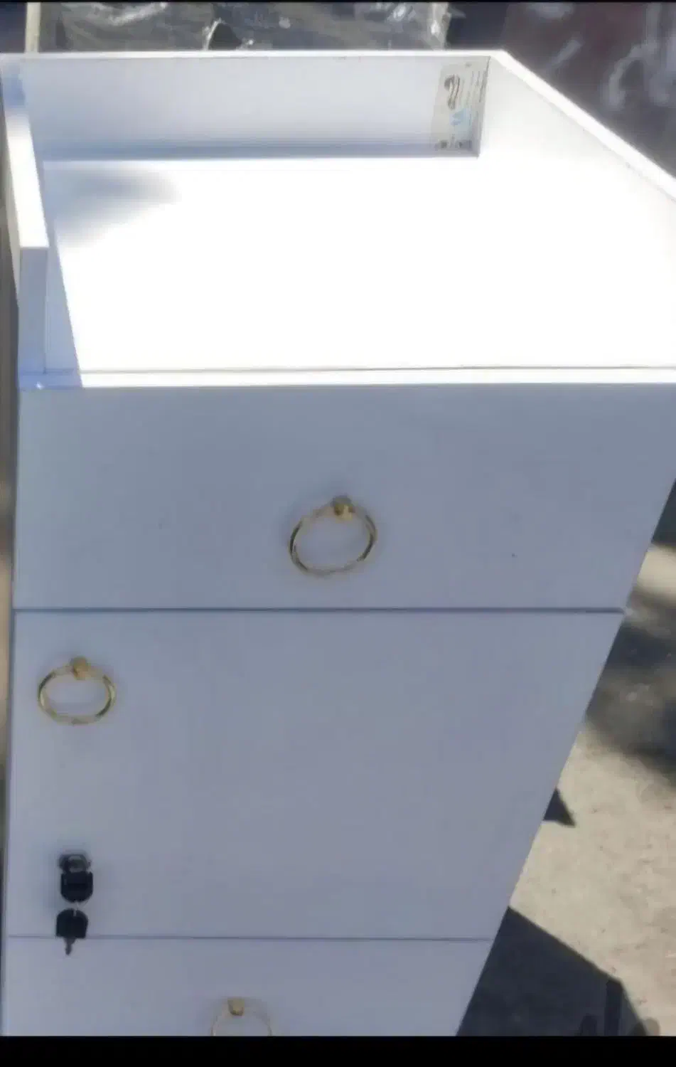 آینه و ترولی و صندلی اصلاح و سوهان برقی|آرایشگاه و سالن‌های زیبایی|پرند, فاز ۵|دیوار