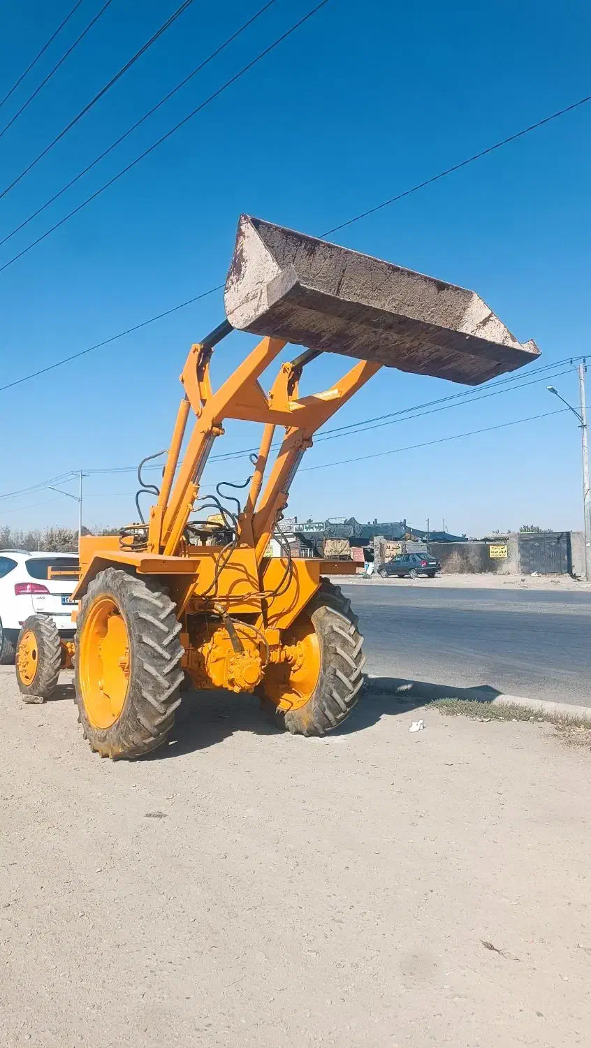 تراکتور رومانی بیل برعکس|خودرو سنگین|مشهد, کاظم آباد|دیوار