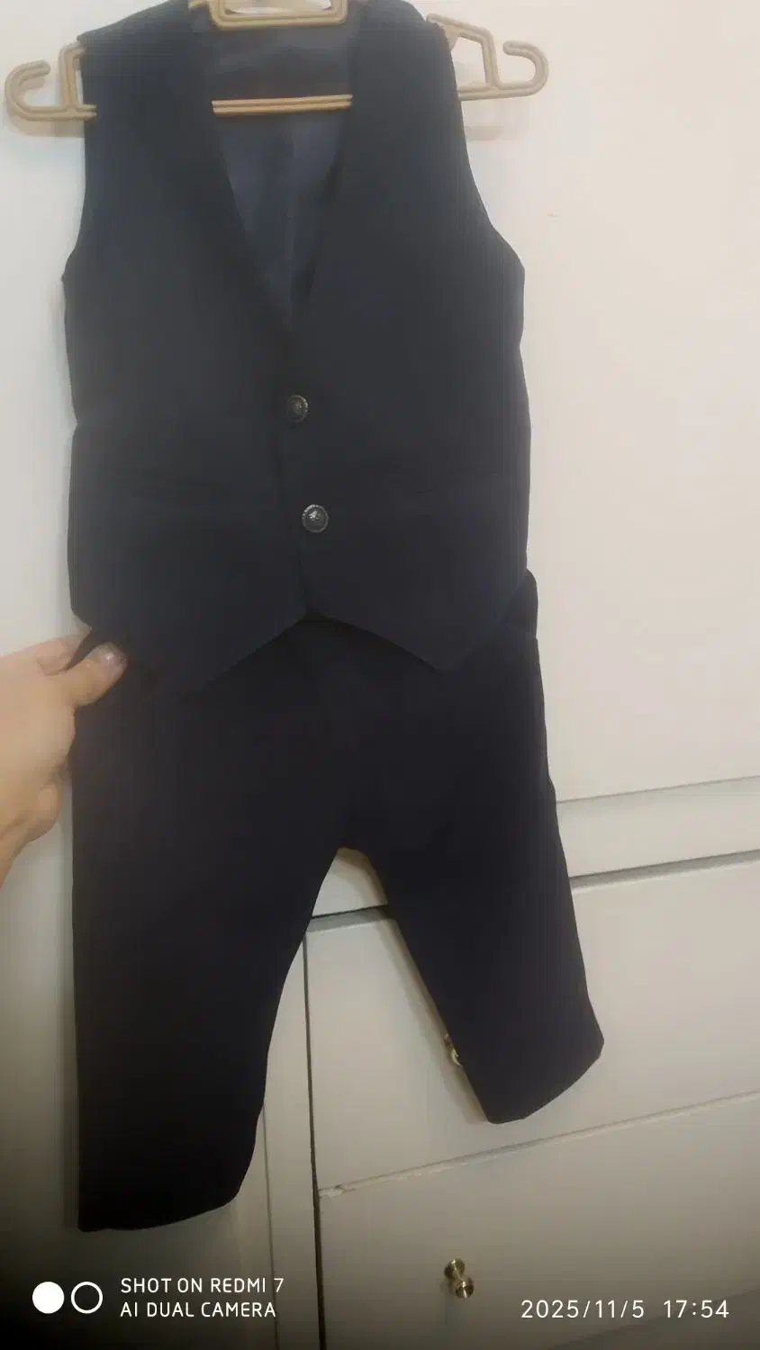 لباس پسرونه|کفش و لباس بچه|ری, دیلمان|دیوار