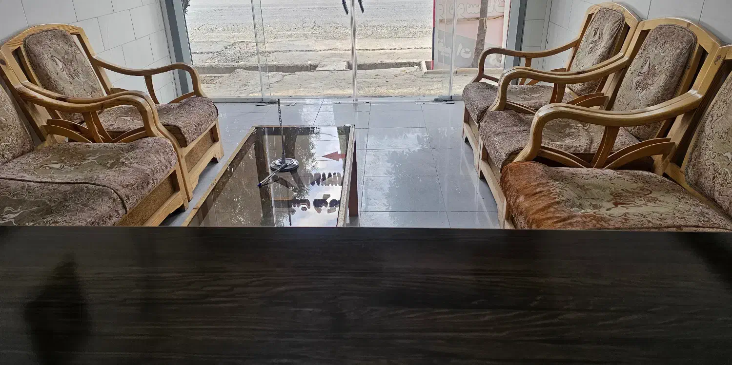 مبل هفت نفره|مبلمان خانگی و میز عسلی|مرودشت, تامین اجتماعی|دیوار