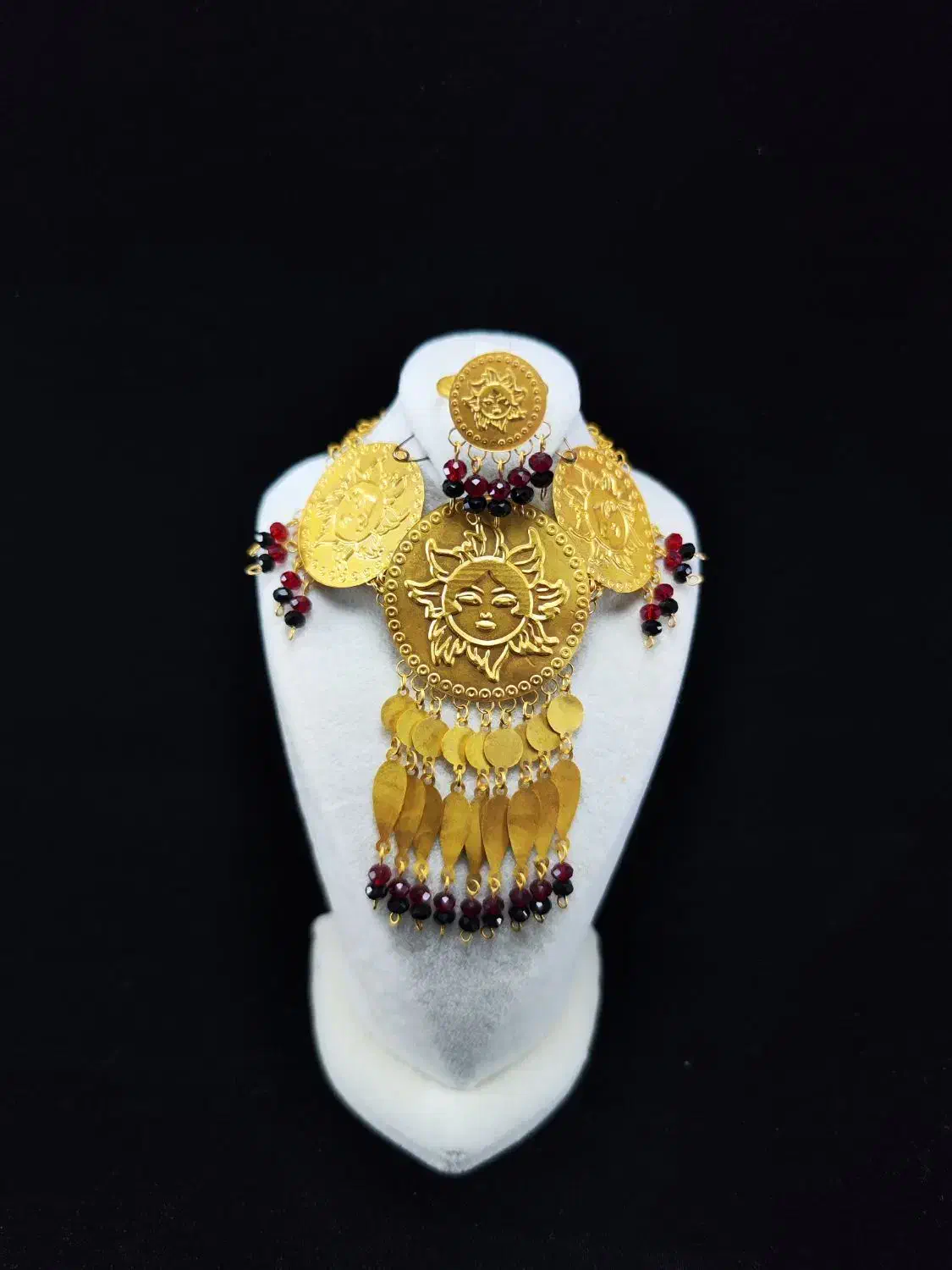 طلا ارجمند|جواهرات|یاسوج, |دیوار