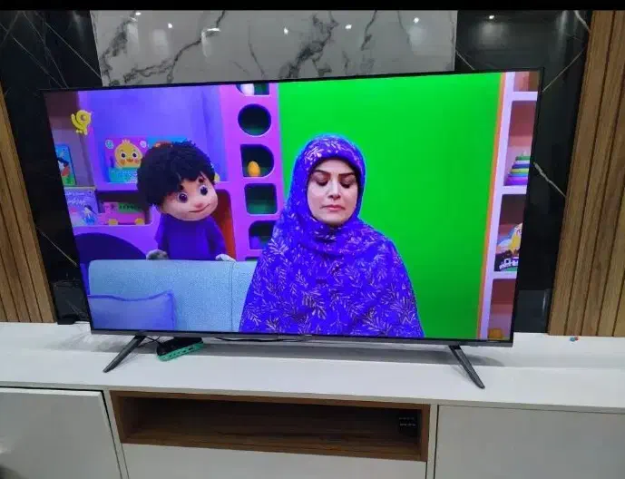 تعدادی تلوزیون درحد با ضمانت نامه کارتون زیر قیمت|تلویزیون و پروژکتور|نهاوند, |دیوار