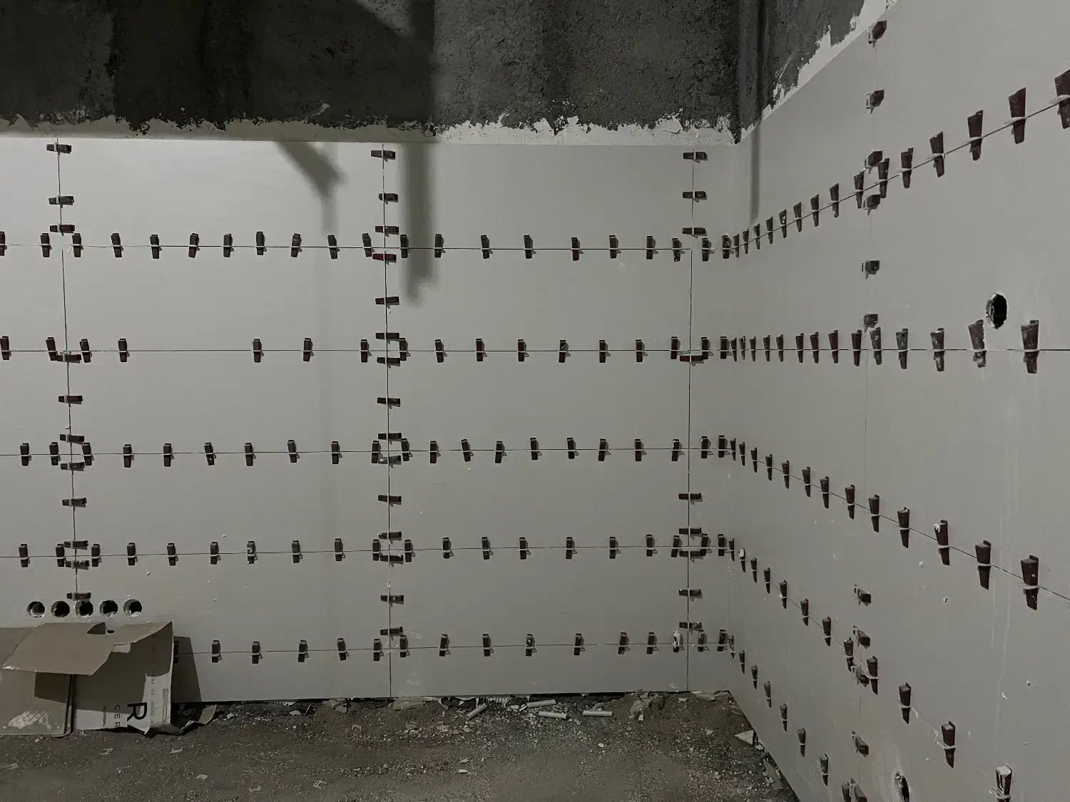 نیازمندسیمانکاروسرامیک کار وگچکار اتباع دارای مدرک|استخدام معماری، عمران و ساختمانی|ورامین, ورامین|دیوار