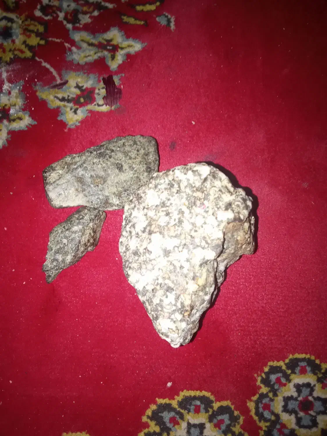 سنگهای قیمتی و زینتی|کلکسیون اشیاء عتیقه|شوشتر, |دیوار