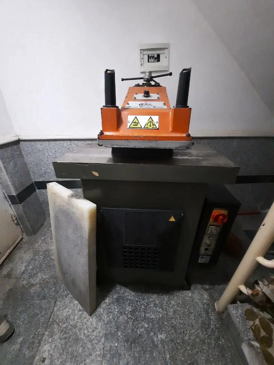 پرس اتم کاربری|ماشینآلات صنعتی|ارومیه, |دیوار