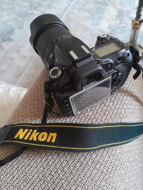 دوربین نیکون در حد نو nikon|دوربین عکاسی و فیلمبرداری|شیراز, آبیاری|دیوار