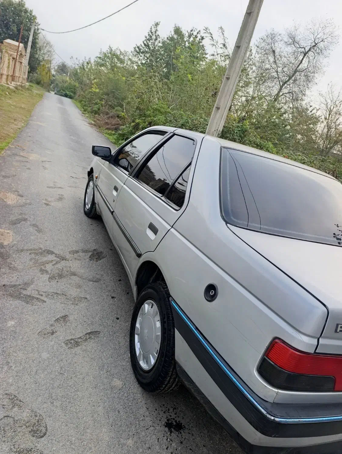 پژو405دوگانه کارخانه توکرم|خودرو سواری و وانت|رشت, منظریه|دیوار