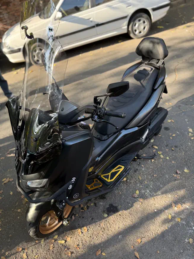 یاماها ان مکس فول اکسسوری|موتورسیکلت|تهران, حشمتیه|دیوار