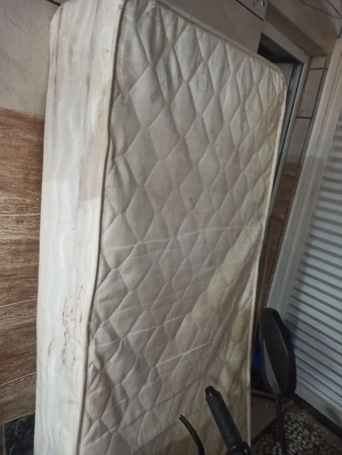 تشک فنری نرم قیمت پایین|تشک تختخواب|بوشهر, |دیوار