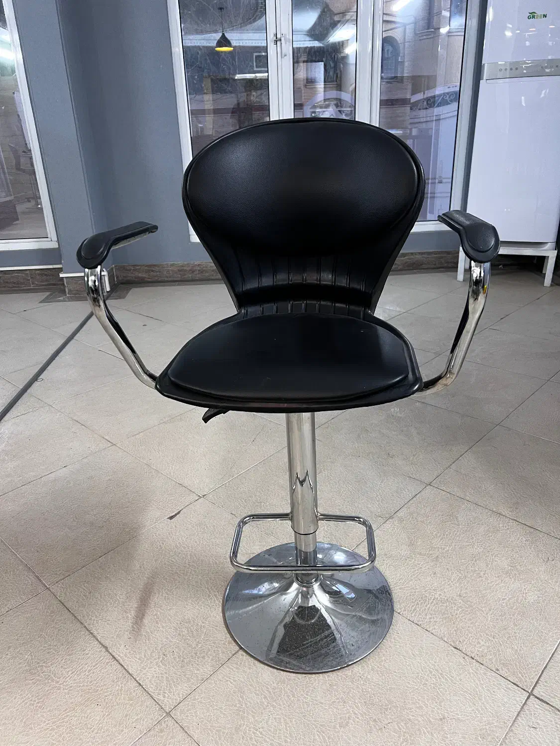 صندلی اپن|صندلی و نیمکت|قم, بکایی|دیوار