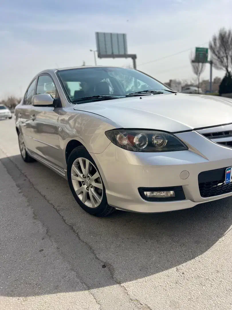 Mazda 3 مزدا|خودرو سواری و وانت|شیراز, شهرک ولیعصر|دیوار