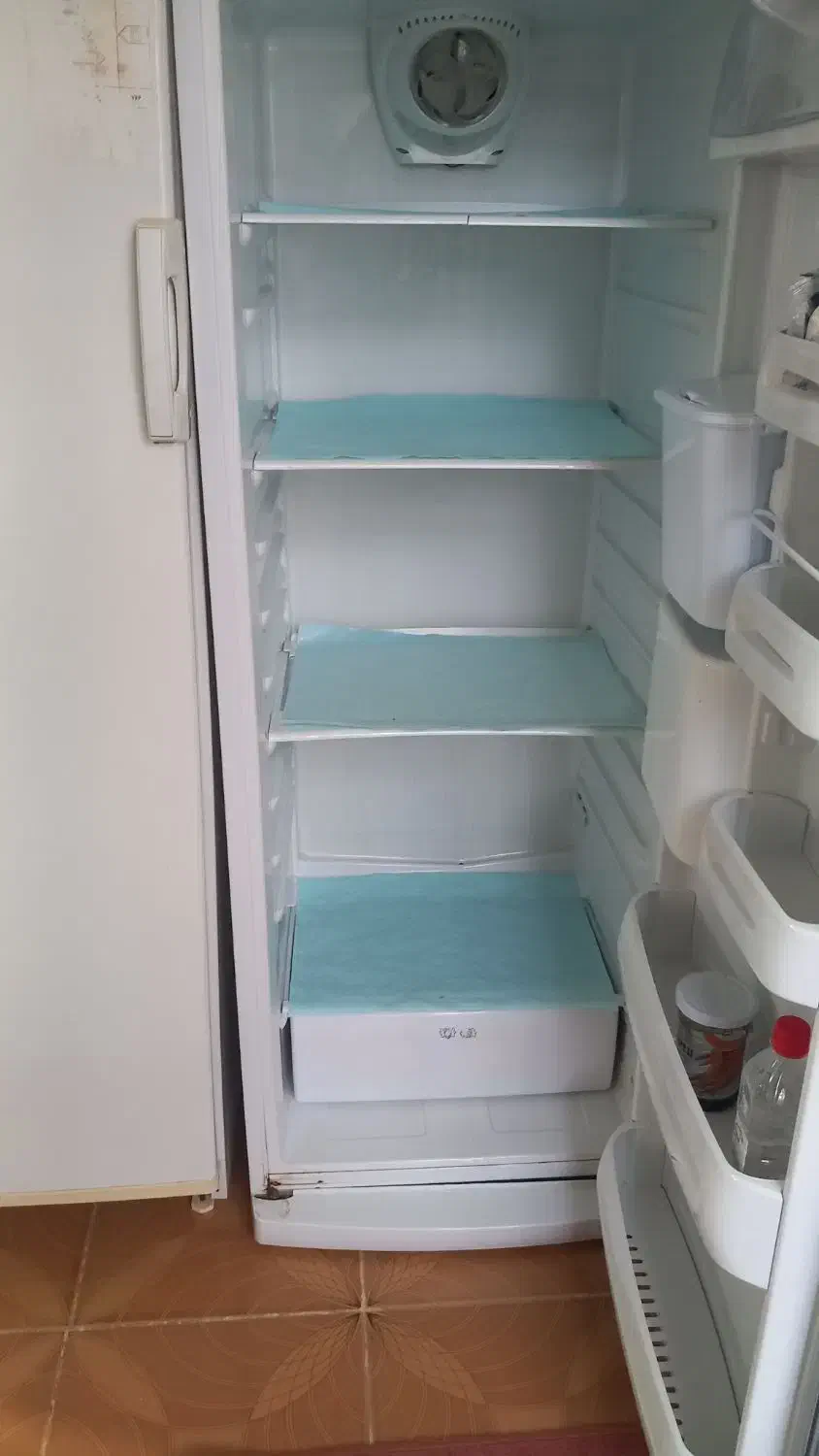 فروش یخچال وفریزر پارس در حد نو وسالم|یخچال و فریزر|بم, |دیوار