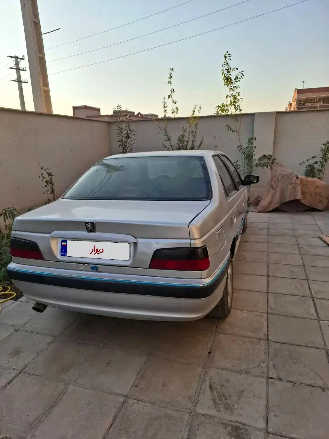 پژوپارس 83|خودرو سواری و وانت|هشتگرد, شهرک بوستان|دیوار