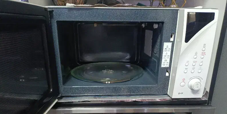 ماکروفر سامسونگ اصل|اجاق گاز و لوازم برقی پخت‌وپز|ری, سیزده آبان|دیوار