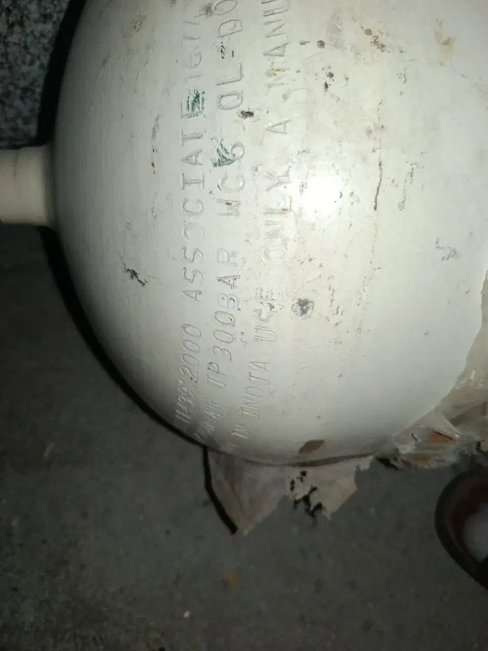 مخزن CNG فروشی|قطعات یدکی و لوازم جانبی|تربتحیدریه, ۴۵ متری|دیوار