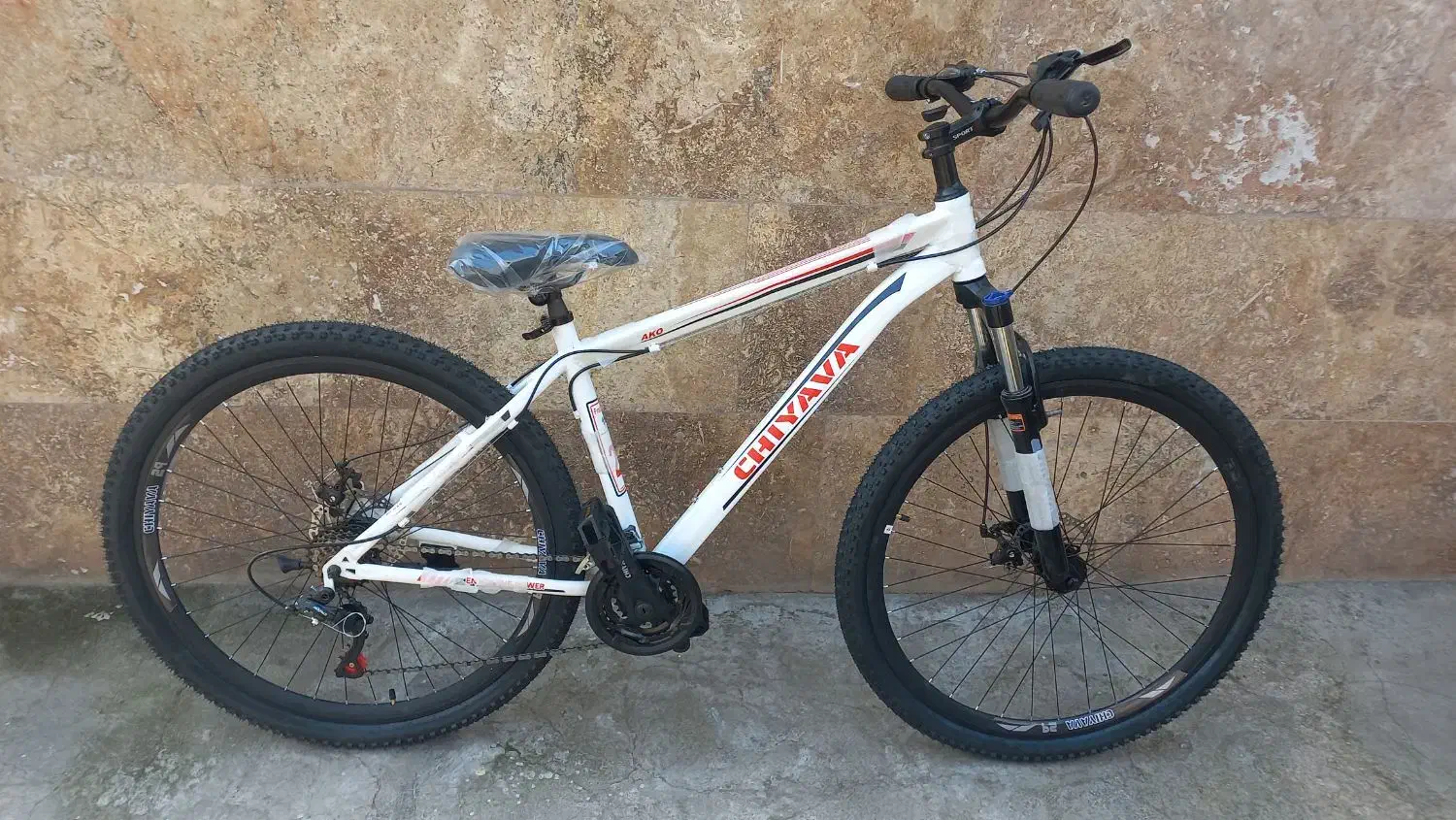 دوچرخه سایز ۲۹ دیسکی کمک قفل شو آکبند|دوچرخه، اسکیت، اسکوتر|رشت, پیرکلاچای|دیوار