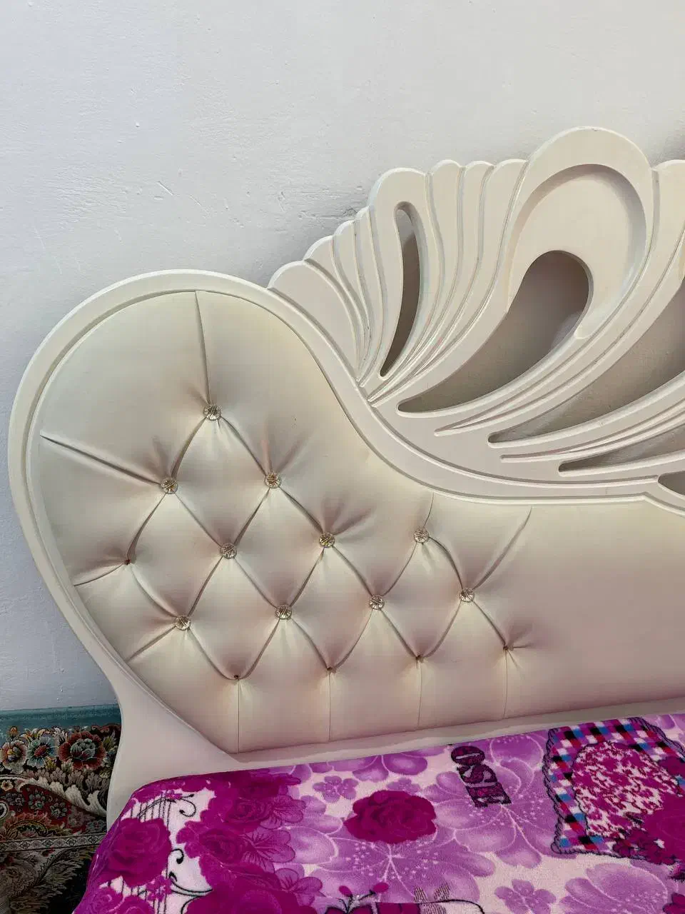 تخت خواب|تخت و سرویس خواب|قدس, شهرقدس|دیوار