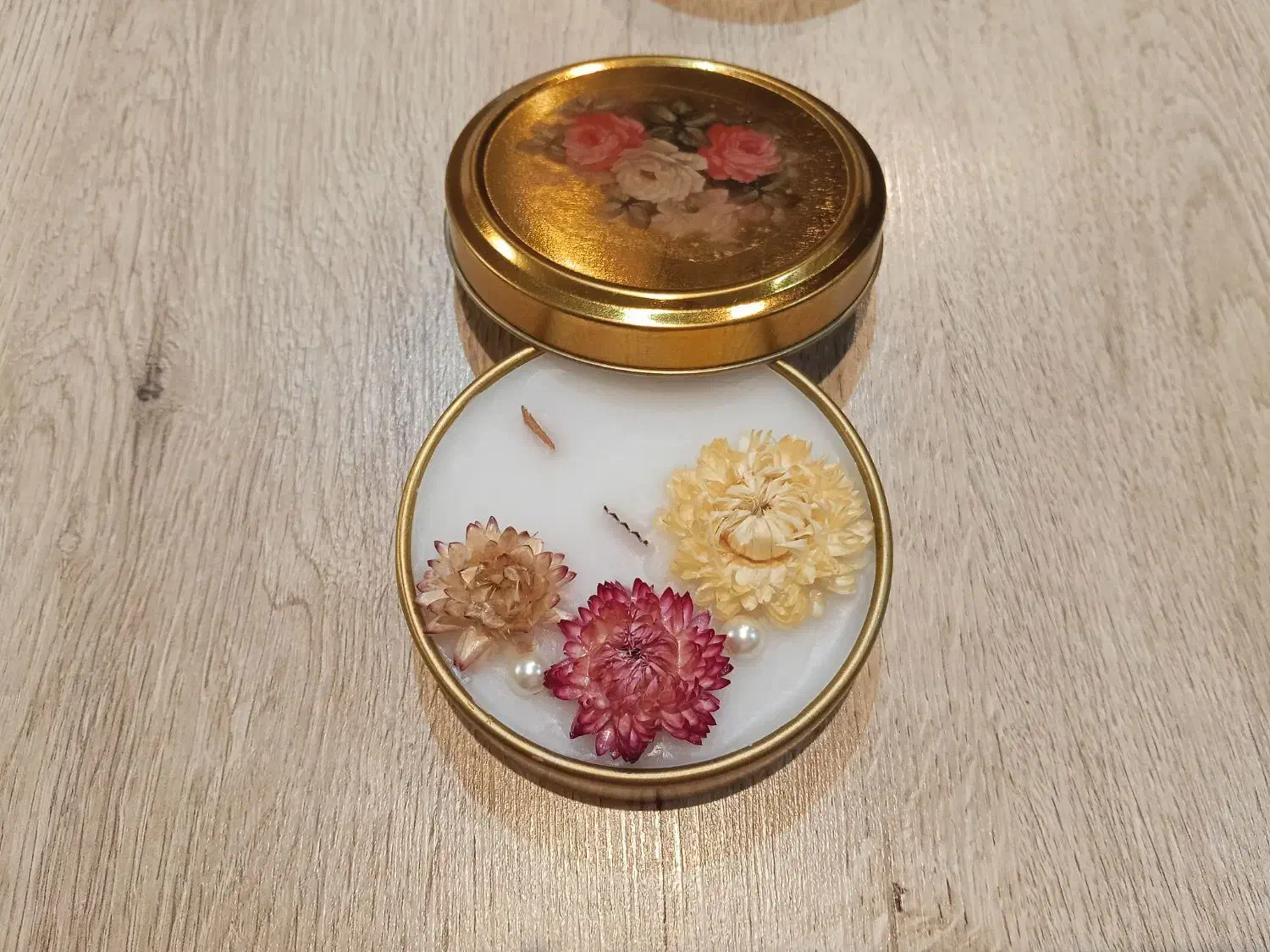 انواع شمع و گیفت شمع و وارمر|صنایع دستی و سایر لوازم تزئینی|اصفهان, دشتستان|دیوار