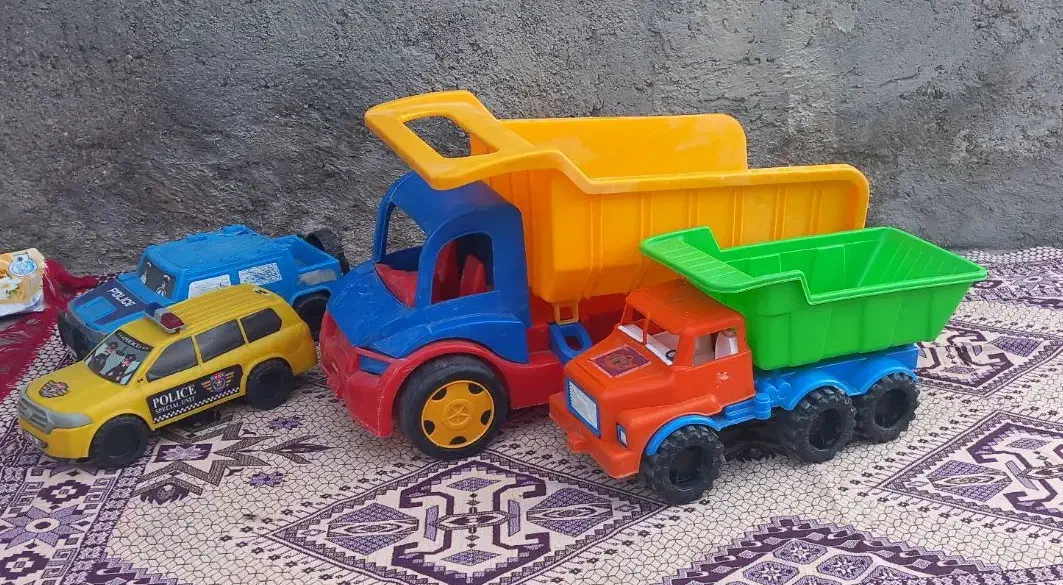 فوتبال دستی وکامیون|اسباببازی|میانه, |دیوار