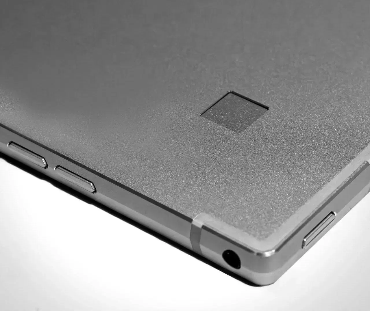 لپتاپ HP Elite x2 1013 G4|رایانه همراه|رشت, باهنر|دیوار