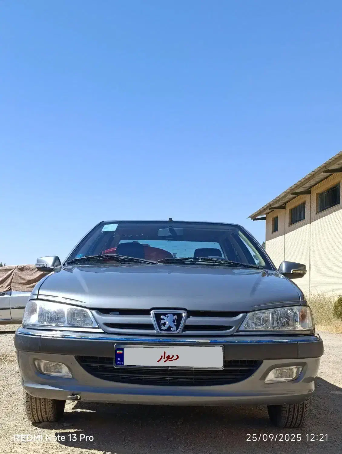 پژو پارس سال خاکستری ویژه بی رنگ|خودرو سواری و وانت|ملایر, |دیوار