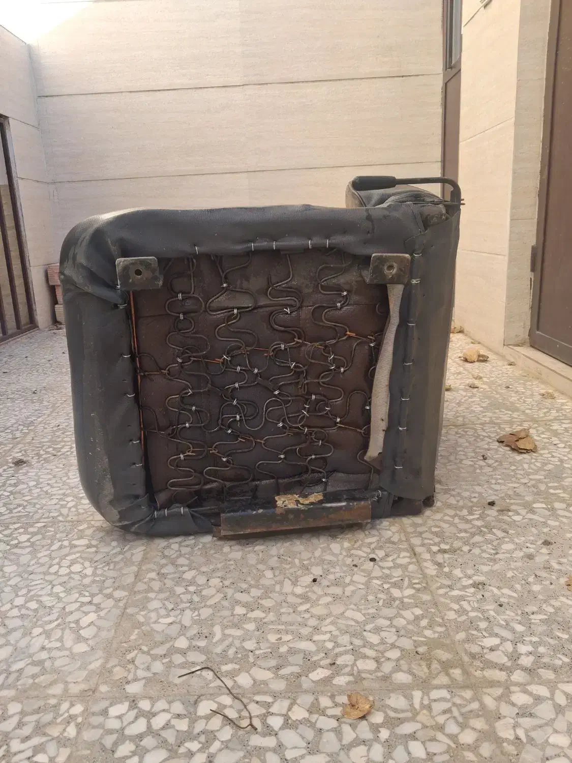 صندلی راننده مینی بوس هیوندا|قطعات یدکی و لوازم جانبی|ری, دیلمان|دیوار