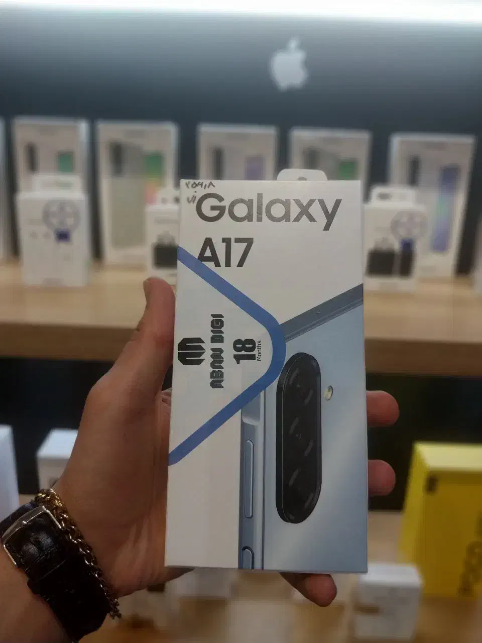 گوشیGalaxy A17 ازدم،چکی،تامین‌اجتماعی|موبایل|کرج, عظیمیه|دیوار