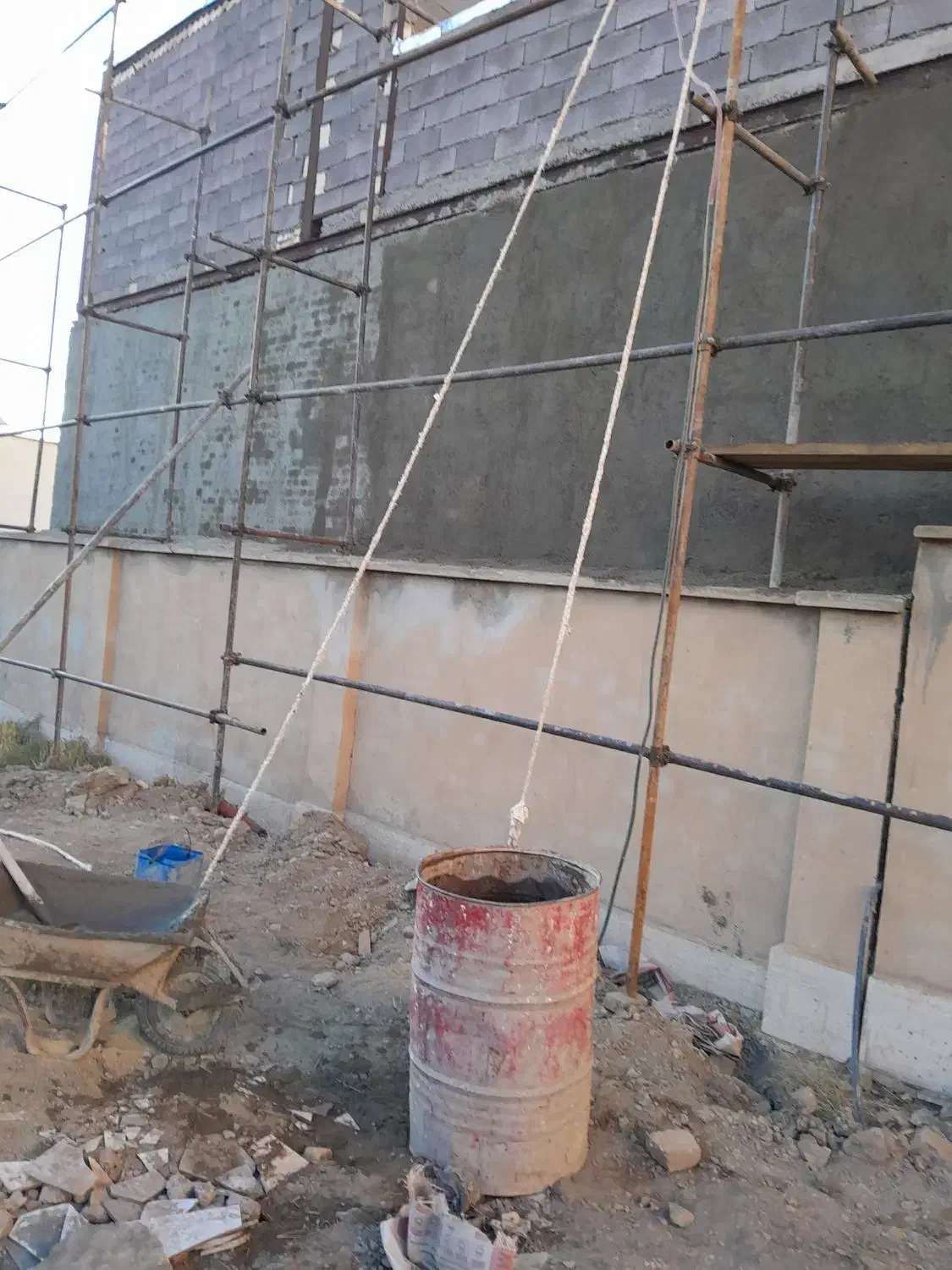 سیمان کاری|خدمات پیشه و مهارت|همدان, |دیوار