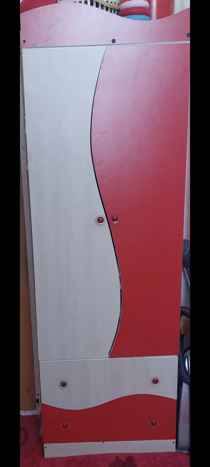 کمد بچه و چراغ خواب|اسباب و اثاث بچه|ساوه, |دیوار