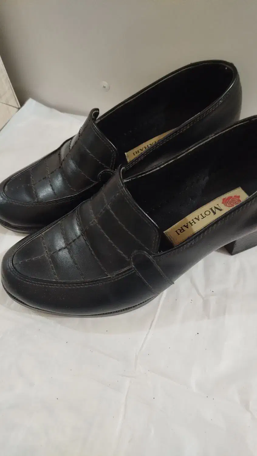 کفش|کیف، کفش، کمربند|جوانرود, |دیوار