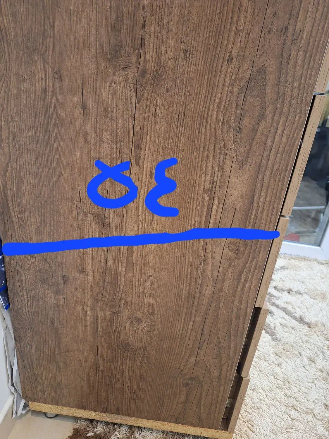 کمد|جاکفشی، کمد، دراور|مشهد, چهارچشمه|دیوار