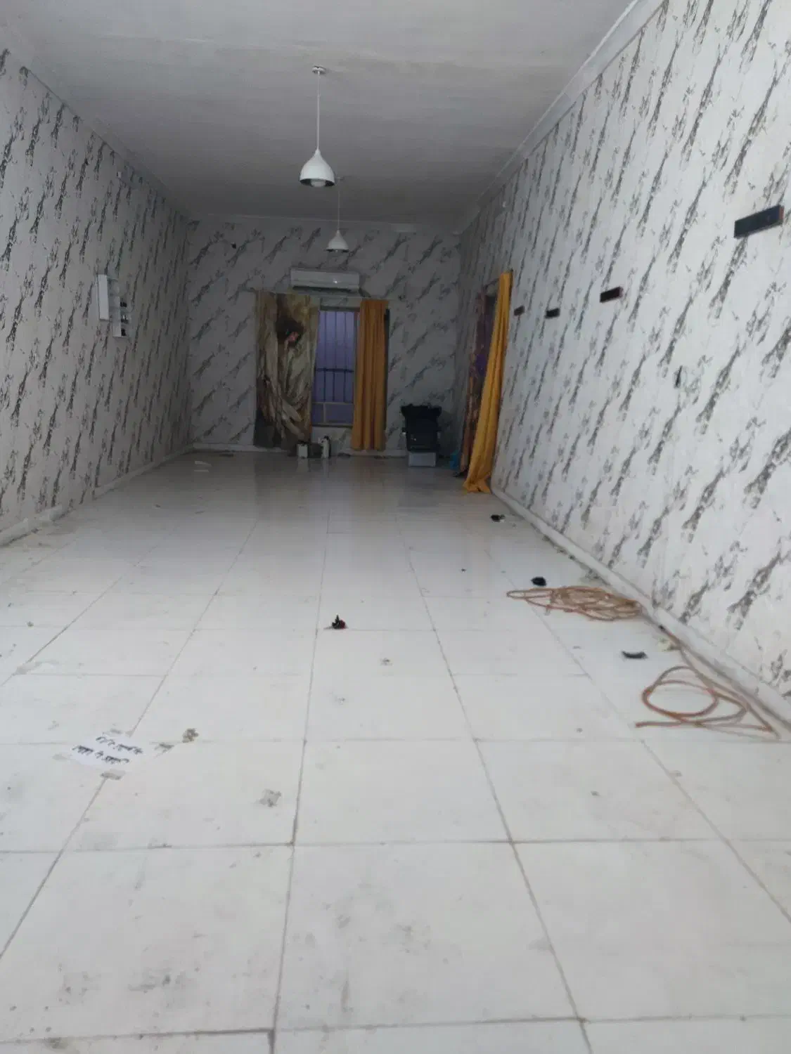 فروش ملک تجاری میدان امام|فروش مغازه و غرفه|جیرفت, |دیوار