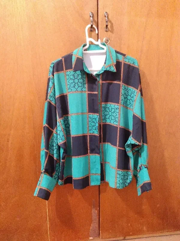 لباس|لباس|نوشهر, |دیوار