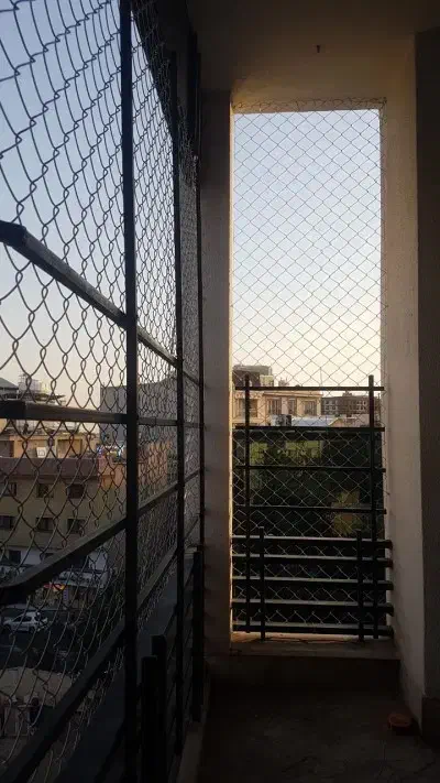فنس . تور .حفاظ . فنس کشی بالکن . عدم ورودپرندگان|مصالح و تجهیزات ساختمان|کرمانشاه, |دیوار