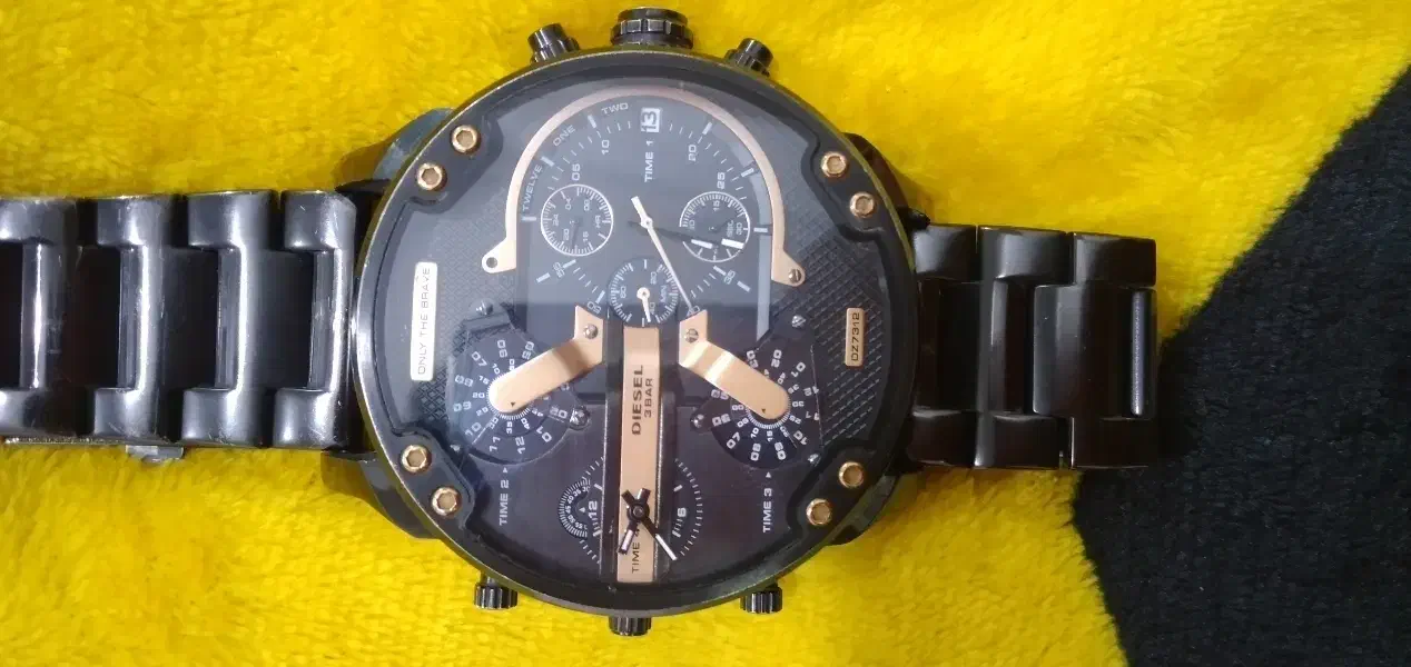 ساعت مچی دیزل آمریکایی|ساعت|سیرجان, |دیوار