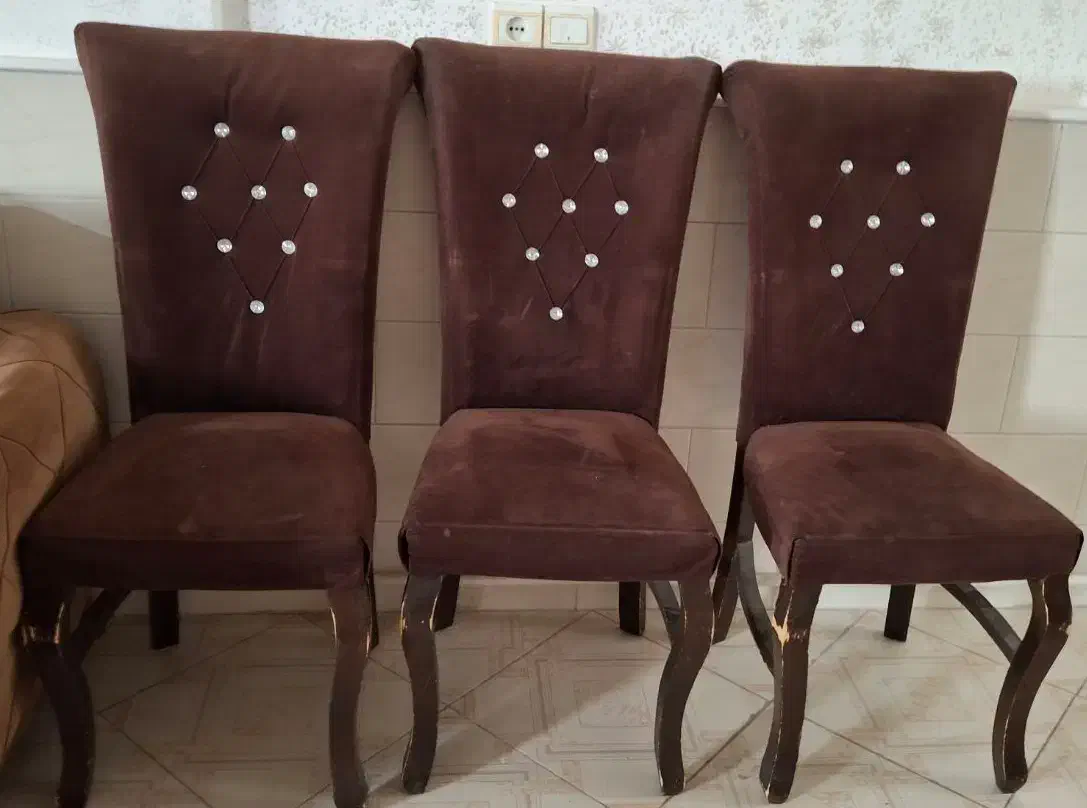 صندلی چوبی|صندلی و نیمکت|ساوه, |دیوار