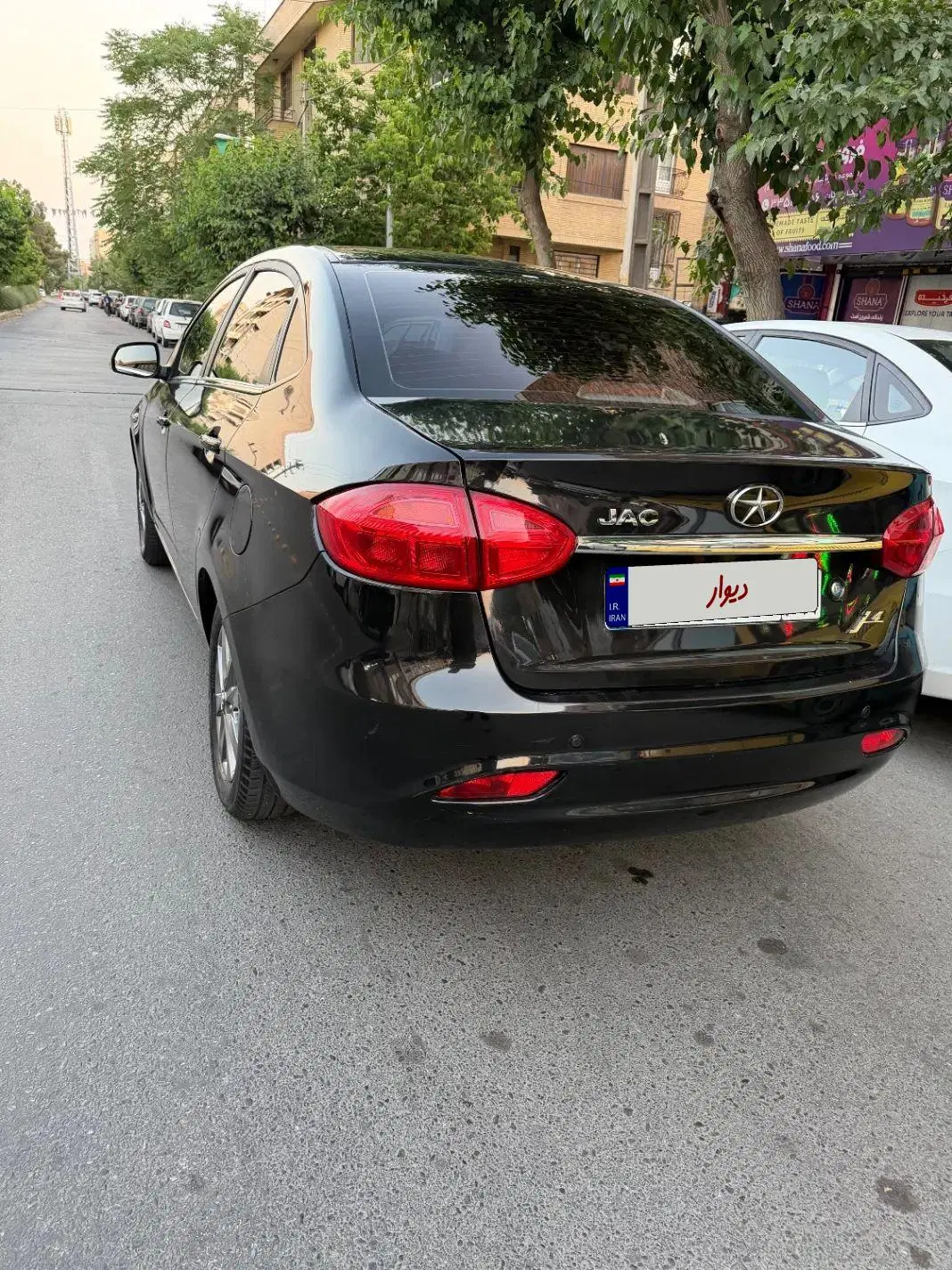 جک j4|خودرو سواری و وانت|کرج, میدان میوه و تره بار مرکزی|دیوار