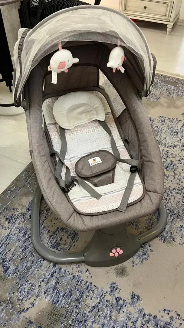 گهواره برقی -سیسمونی|اسباب و اثاث بچه|میاندوآب, |دیوار