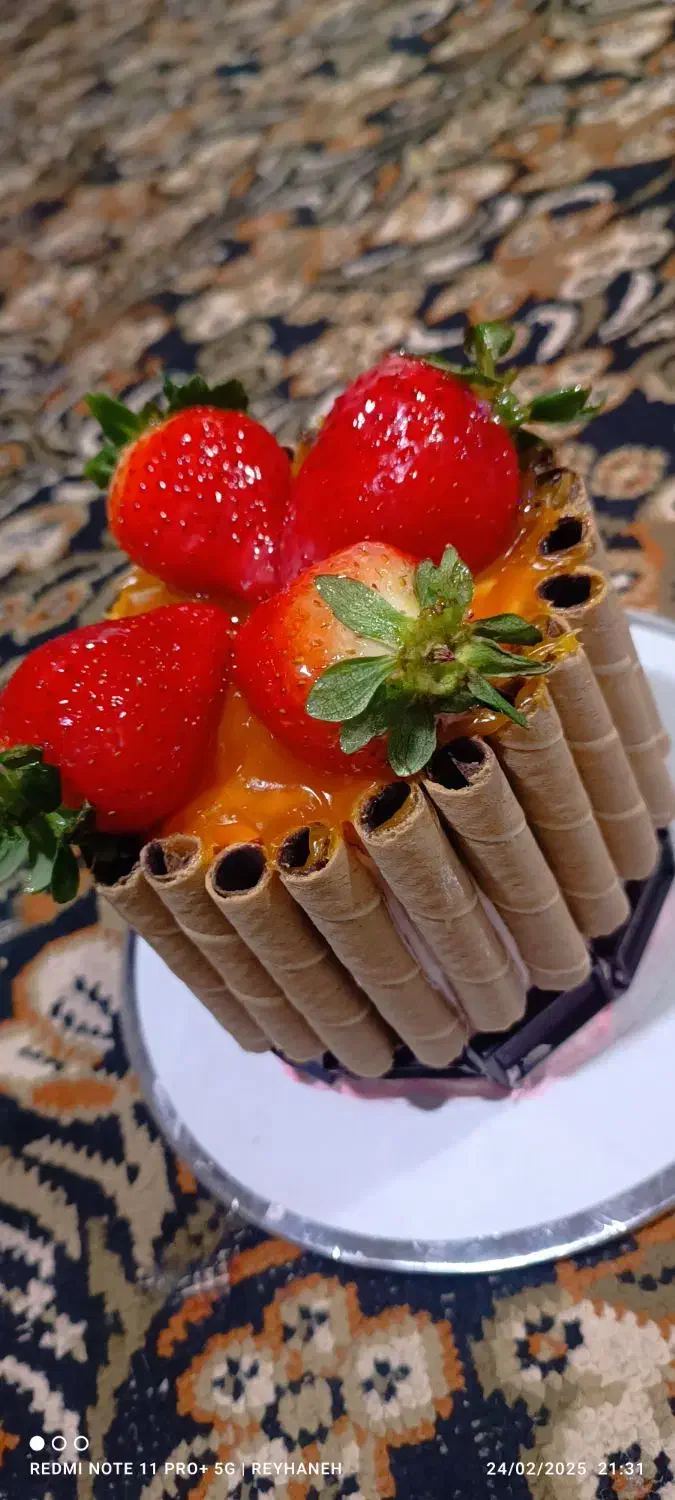 پخت انواع کیک و شیرینی‌ و حلوا خانگی|خدمات پذیرایی، مراسم|رامهرمز, |دیوار