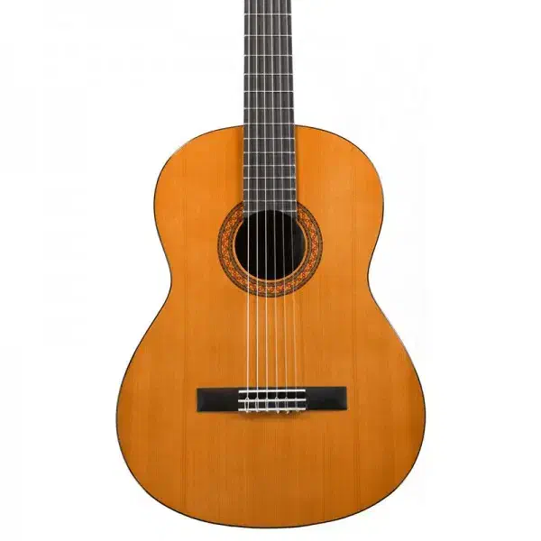 گیتار یاماها C40 اصل و خوش صدا|گیتار، بیس، امپلیفایر|خرمدره, |دیوار