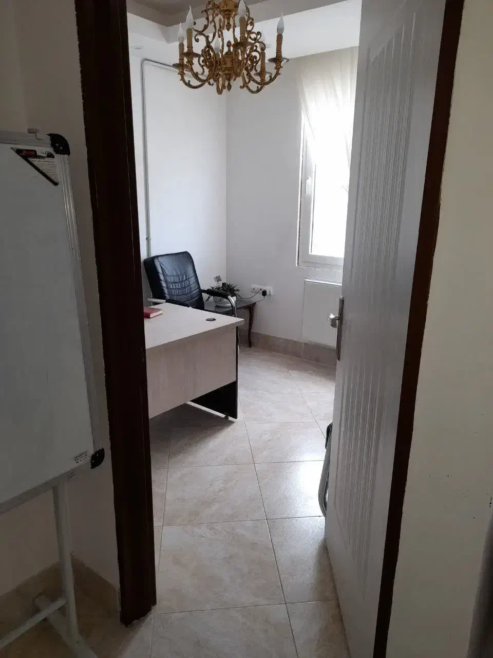 یک واحد اداری در نبش دستپاک|اجارهٔ دفتر کار، اتاق اداری، مطب|بجنورد, |دیوار