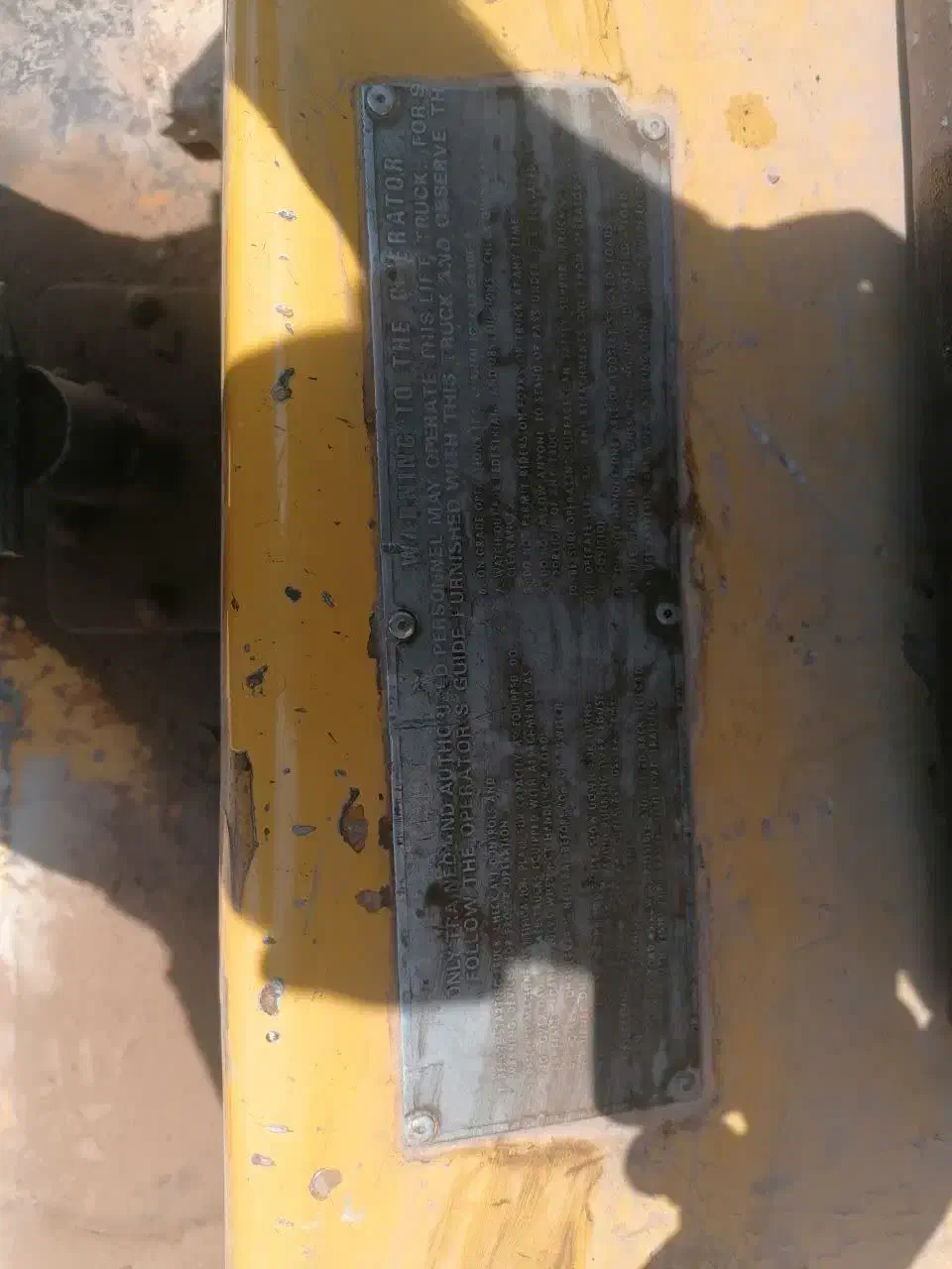 لیفتراک کاترپیلار ۴ تن|ماشین‌آلات صنعتی|یزد, |دیوار