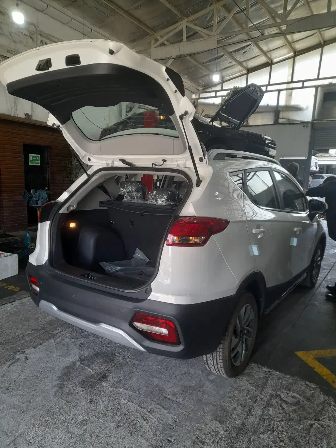 فروش کی ام سی kmc sr3 تحویل کرمانشاه|خودرو سواری و وانت|کرمانشاه, |دیوار