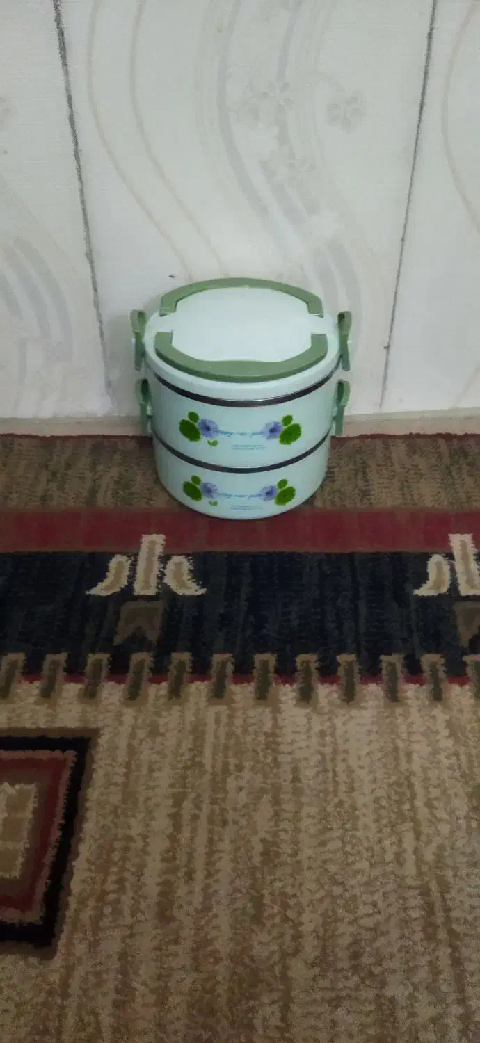 ظروف قیمت مناسب جهت باغ محل کار و..|ظروف سرو و پذیرایی|شیراز, طلاب|دیوار