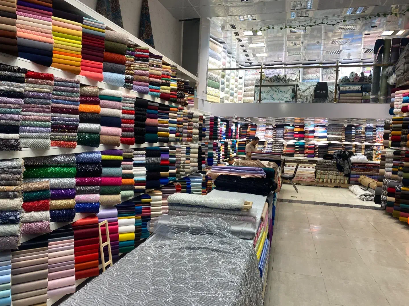 جذب نیروی همکار ادمین برای تولید محتوا|استخدام بازاریابی و فروش|اهواز, کیانپارس |دیوار