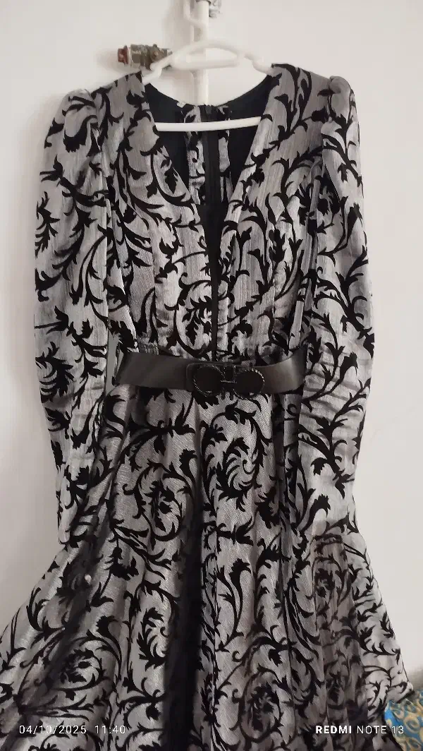 لباس مجلسی|لباس|ابهر, |دیوار